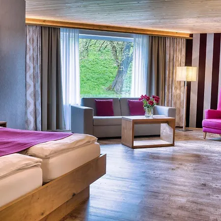 Krone Otel