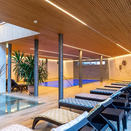 Hotel Krone 4*