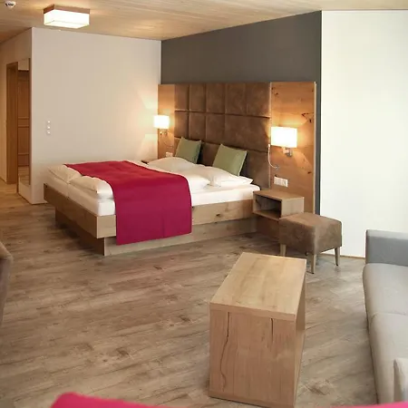 Krone Otel 4*