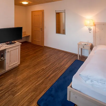 Krone Hotel 4*