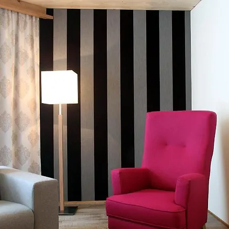 Krone Otel